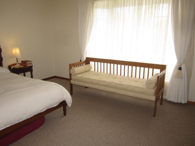 To Let 2 Bedroom Property for Rent in Somerset West Western Cape